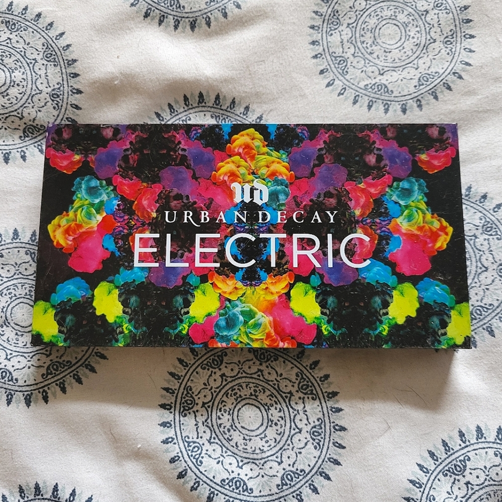 Urban Decay Electric Palette